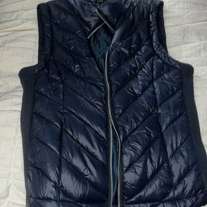 Dark blue vest - size: medium